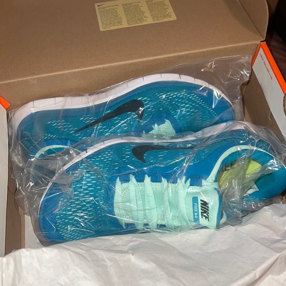 Nike Free 3.0 Tropical Teal/Black/Green tennis shoes
